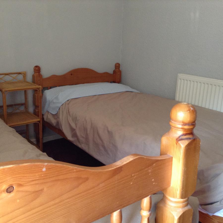Pantyrathro International Hostel Carmarthen Bagian luar foto