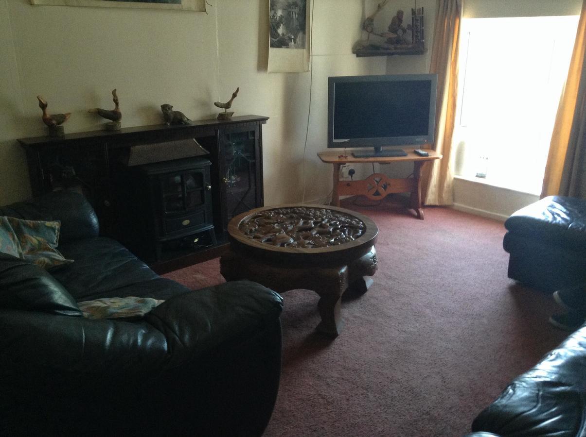 Pantyrathro International Hostel Carmarthen Bagian luar foto