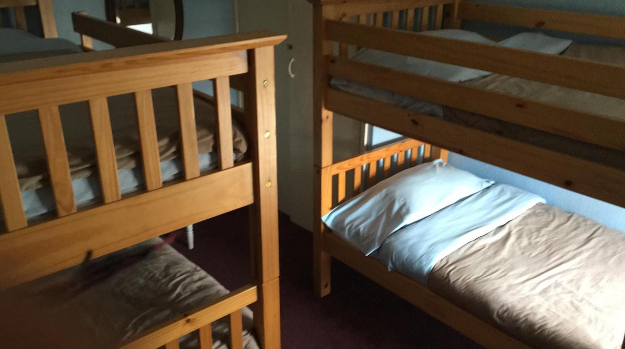 Pantyrathro International Hostel Carmarthen Bagian luar foto