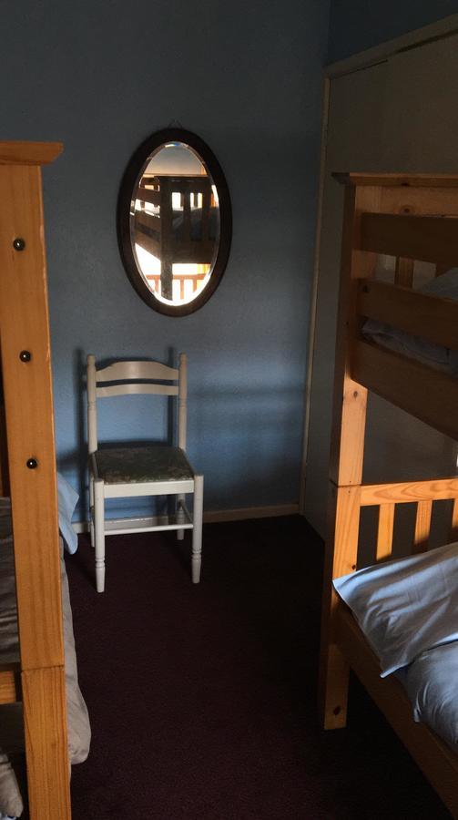 Pantyrathro International Hostel Carmarthen Bagian luar foto